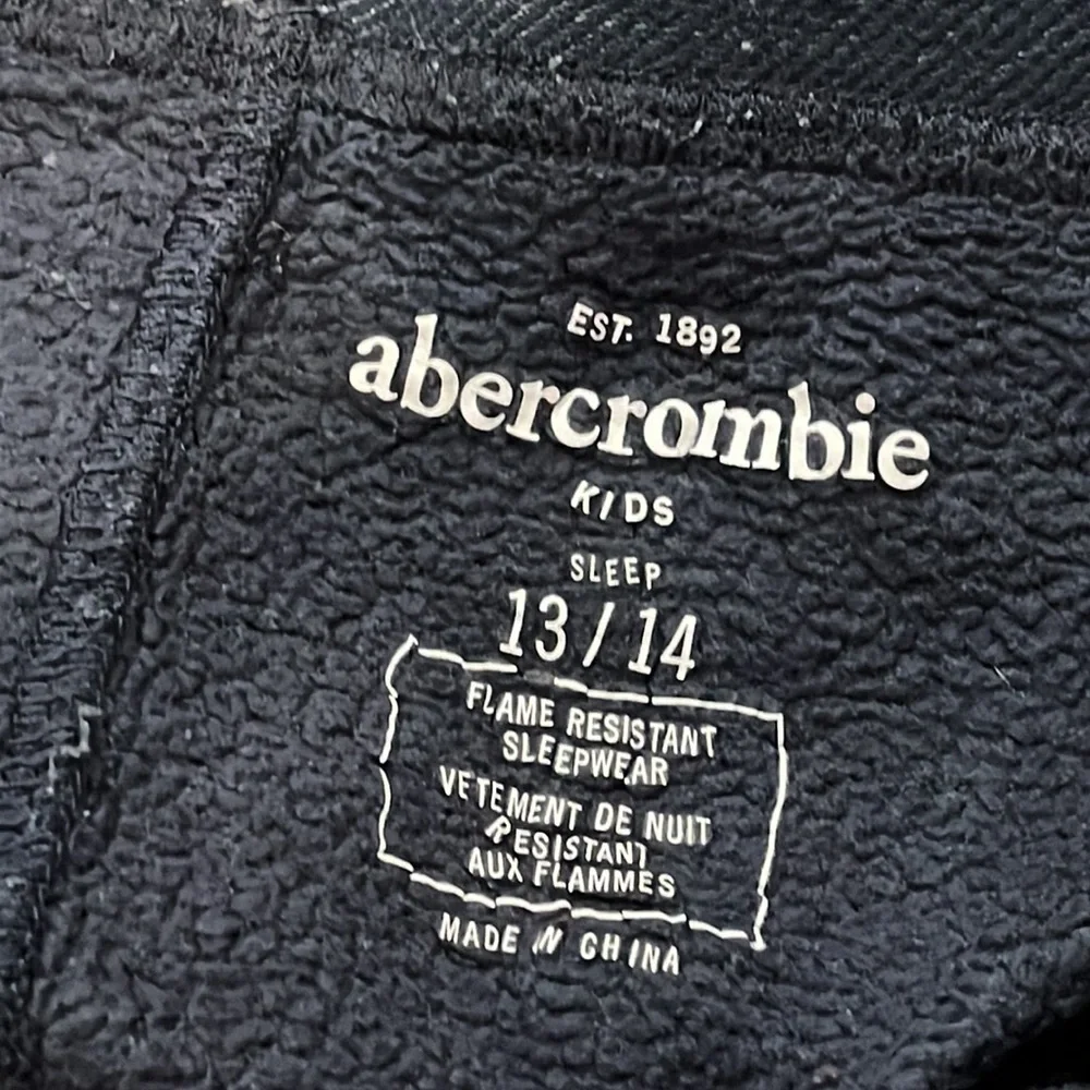Abercrombie Kids Unisex Fleece Jogger Pajama Pants